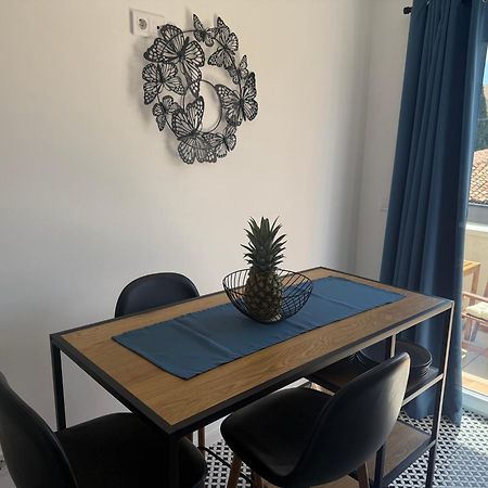 Holiday Apartment Ora Baltsjik Buitenkant foto